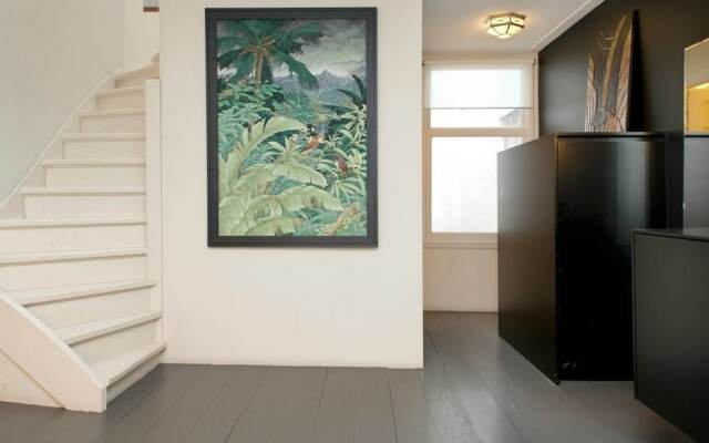 Luxury Keizersgracht Group House