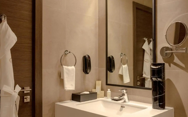 Fraser Suites AL Liwan