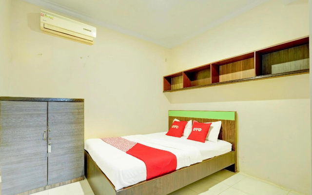 Hotel O Slawi Near Alun- Alu  Slawi Formerly Boarding Inn – Guest Rooms – Slawi
