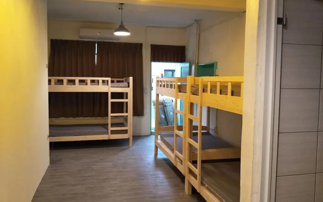 B Puli Backpacker Hostel
