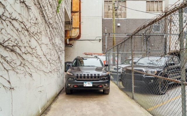 Safe Spacious Mansion Indowntown
