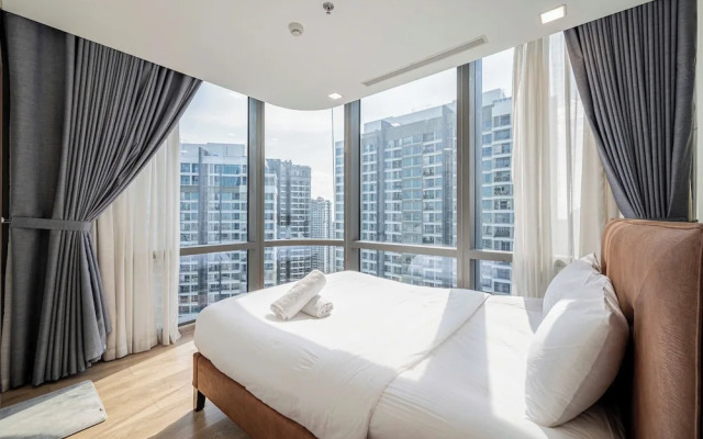 The Emerald Suites at Landmark 81