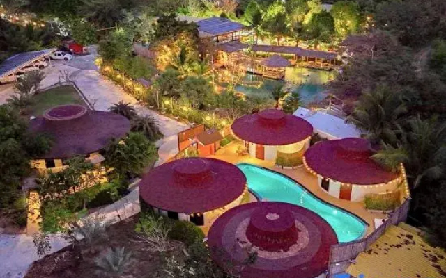 BaanraiPranburi Resort