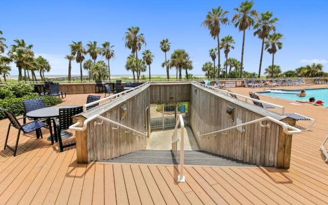 Galvestonian 1002 - Beachfront Getaway