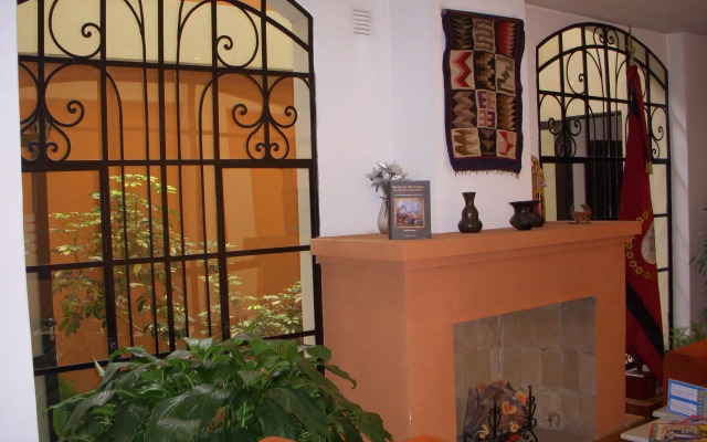 AltoParque Hotel