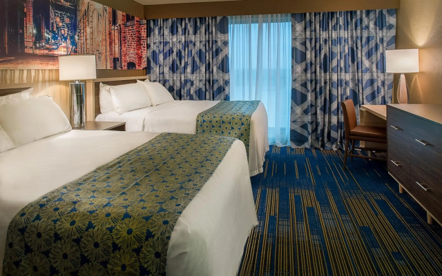 HoteLumiere at the Arch - A Caesars Rewards Destination