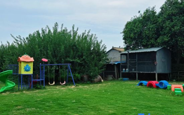 Jiuqu Guantang Homestay – Outside – Luoyang