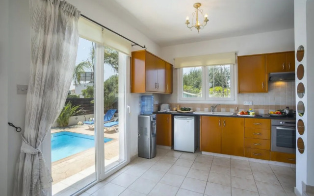 2 BR Villa Elessa - CHG 8923