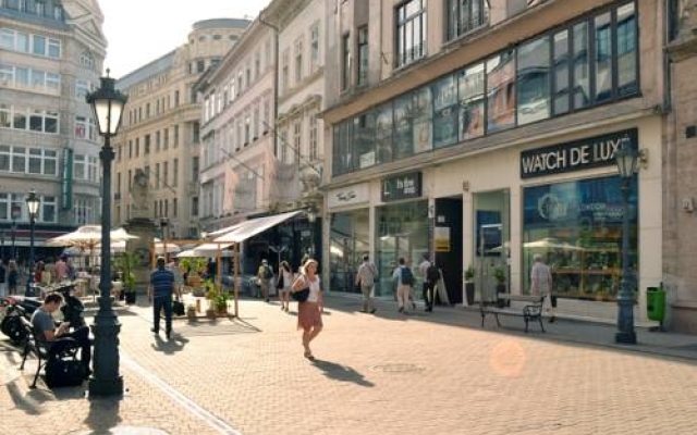 Heart of Budapest Apartman on the Vaci Street