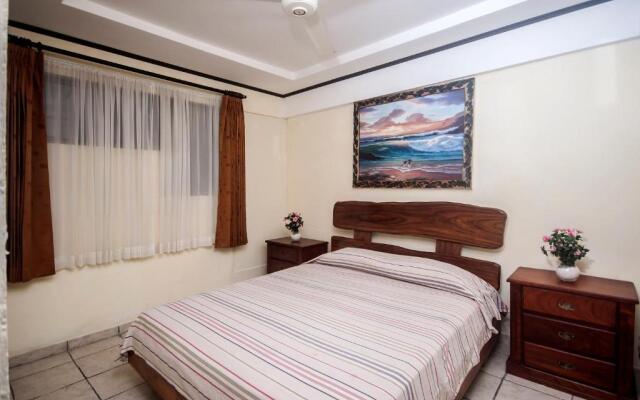 Cadillac Rock Hotel - Adults Only