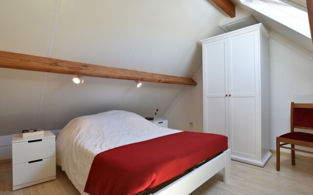 Cosy Fisherman's House, Ideally Located for Coastal Walking and Cycling Tours