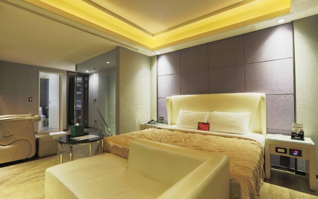 Royal Group Motel Buo Ai Branch