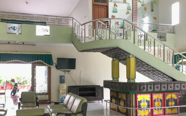 RedDoorz Syariah @ Janti Malang