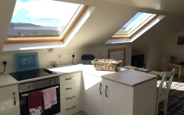 Skye Loft Apartment