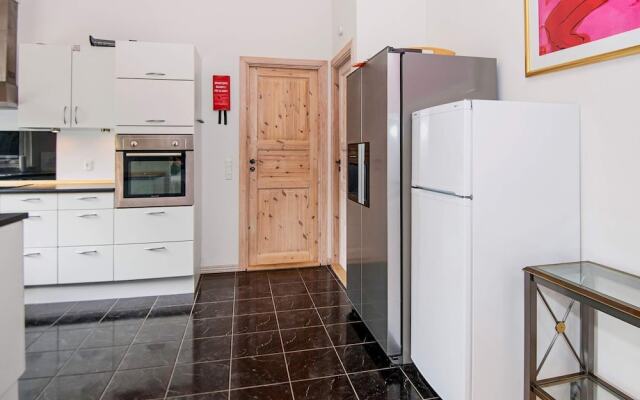 Vibrant Holiday Home in Ebeltoft With Whirlpool