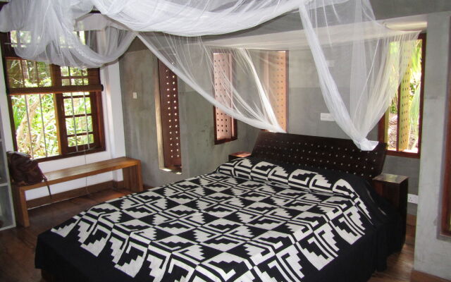 Isana Beach House