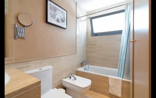 Apartamento Playa y Piscina 1-4 Personas