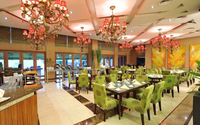 The Avenue Plaza Hotel