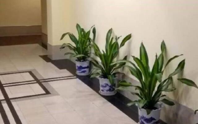 Motel Hotel (Guangzhou Luoxi Bridge Xiajiao Subway Station)