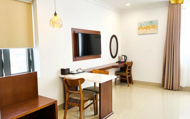 Kiwi Hotel & Apartments