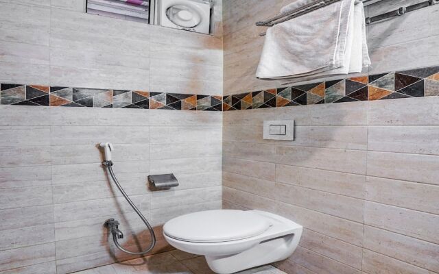 Collection O 35484 Hotel Yatri Inn