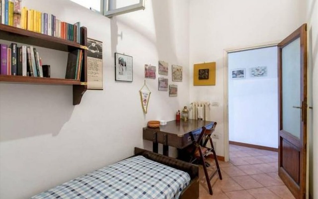 Ponte Rosso Apartment