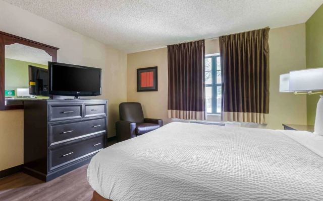 Extended Stay America Suites Phoenix Airport