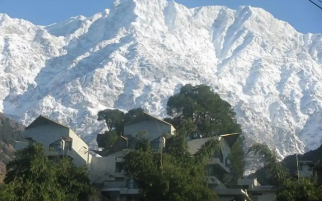 The Citadel Resorts,Jiya