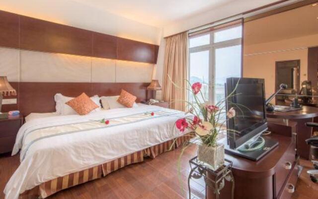 Huguang Holiday Hotel