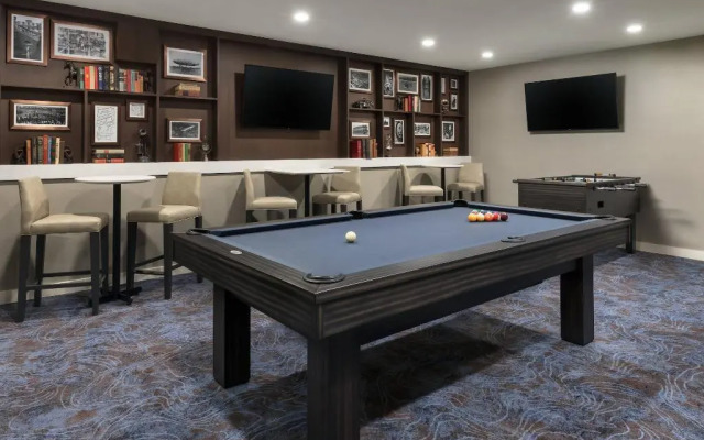 Residence Inn Long Island Garden City