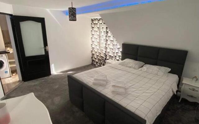 Apartament EMA