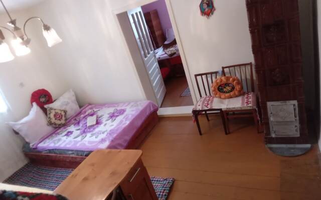 Room in Guest Room - Retreat Rustical For 2 People