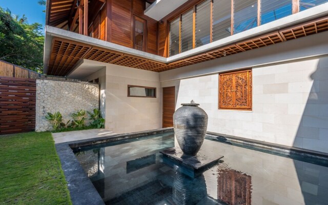 Villa Rusa Biru
