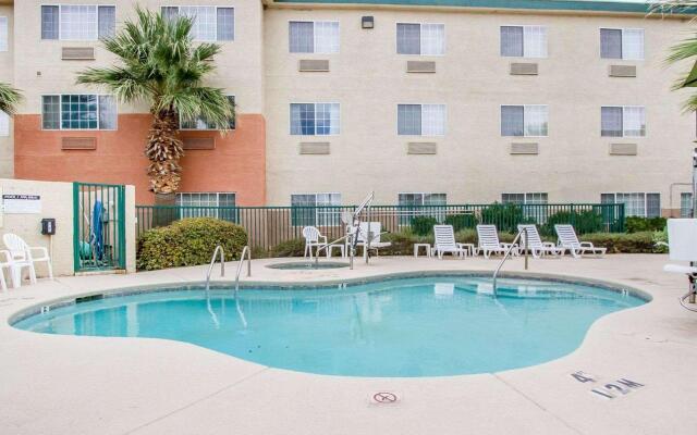 Comfort Inn & Suites North Tucson - Marana