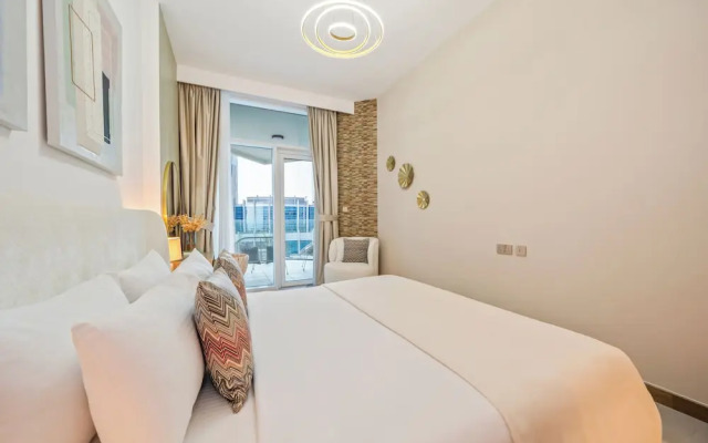 Exclusive 1BR Urban Oasis Canal