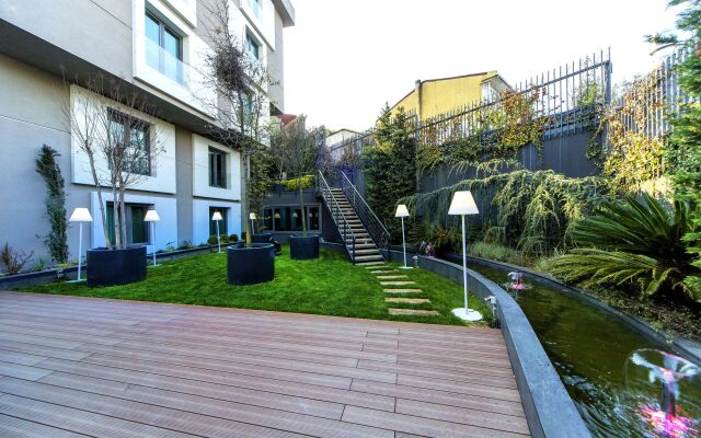 The City Suites