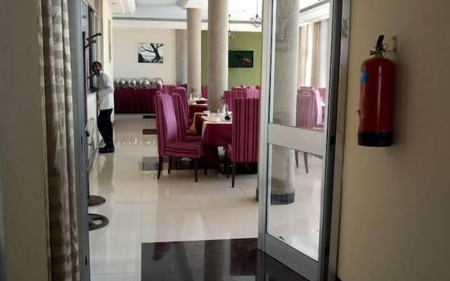 Asinuara Hotel