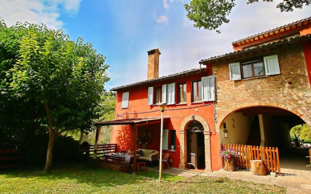 Belvilla by OYO Casa Oro