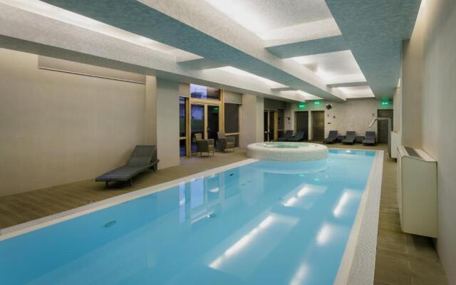 Mana Suites & Sea