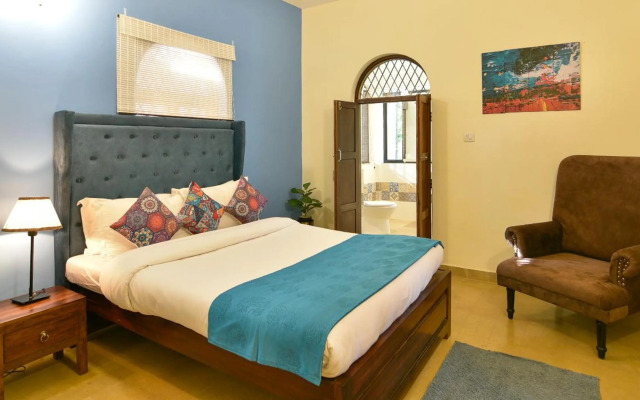 GR Stays WHITE HOUSE 4bhk Private Pool Villa in Calangute