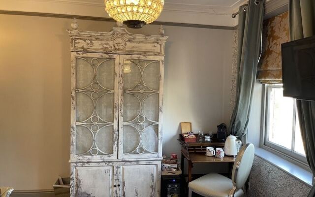 The Kingsbury at No7 & No8