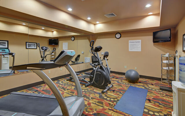 Holiday Inn Express & Suites Altus by IHG