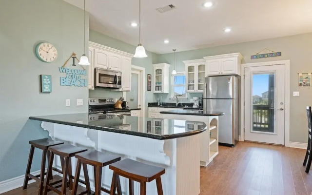 Pelican Post 3 Bedroom Home