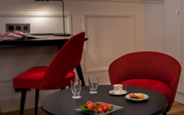 Hotel Cambon