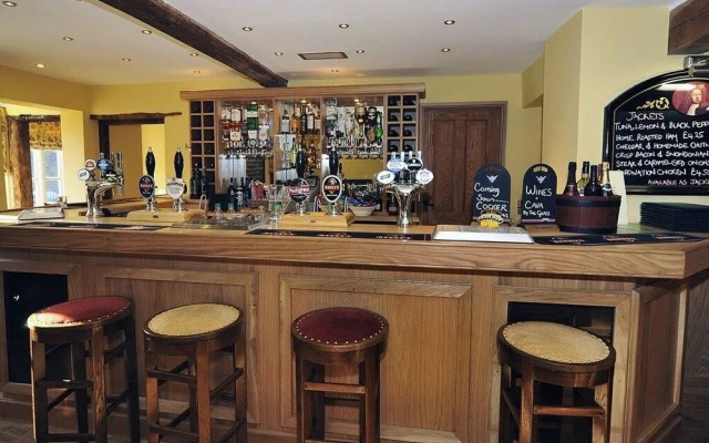 The George Hotel