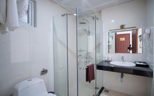 Halong Centrica Hotel