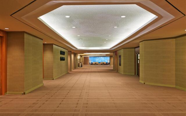 The Westin Dallas Park Central