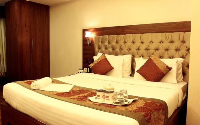 OYO Premium Airport City Centre 2