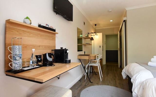 Feathers Boutique Hotel