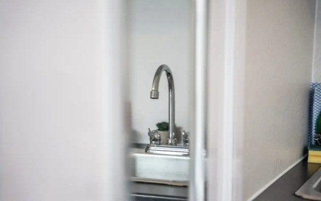 Camberwell High Spec 6-Studio Unit Block